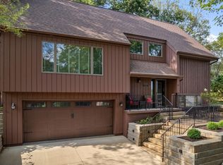 368 Dresser Dr, Winona, MN 55987