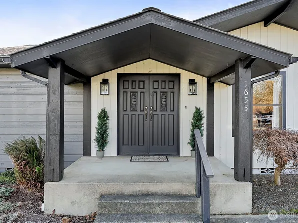 1655 Wheaton Street, Raymond, WA 98577