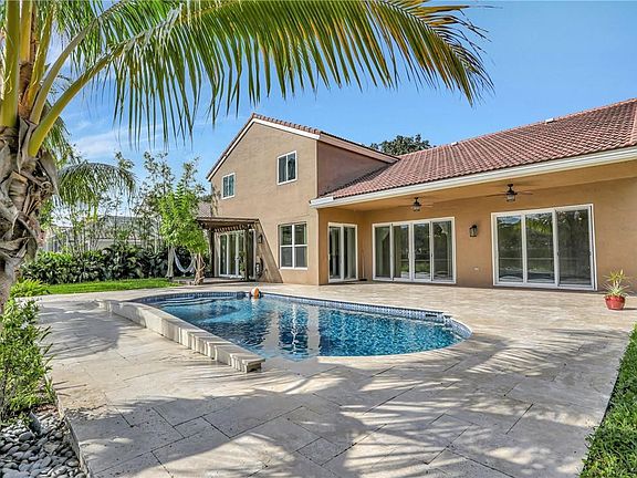4th image of 7456 NW 75th Drive