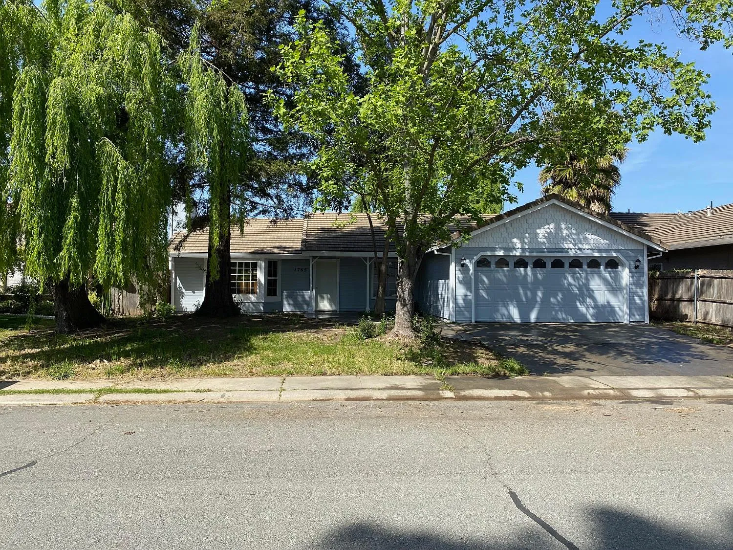 1765 Harbor Town Dr photo 1