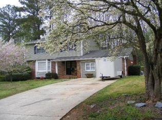 4010 Philmont Dr, Marietta, GA 30066