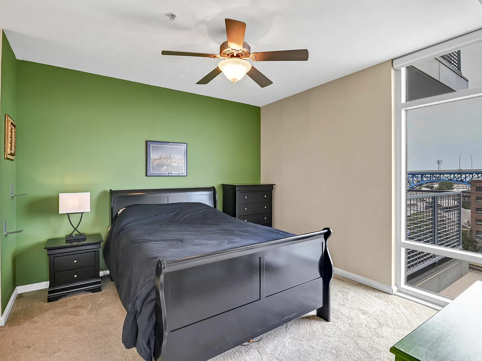 1237 Washington Ave — Photo 4
