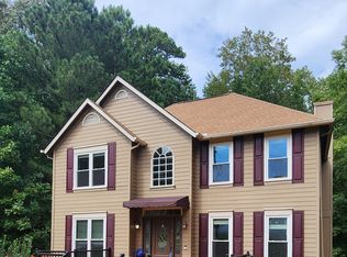 430 Lake Dylan Ct, Fairburn, GA 30213