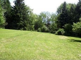 996 Case Rd, Endwell, NY 13760