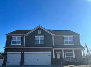 449 Graypointe Dr, Greer, SC 29650