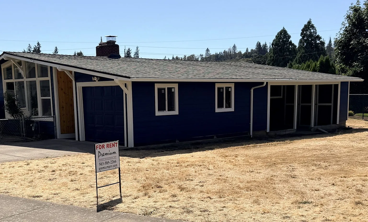 Recently Remodeled Three Bedroom Home in Turner, Great Location — Photo 2