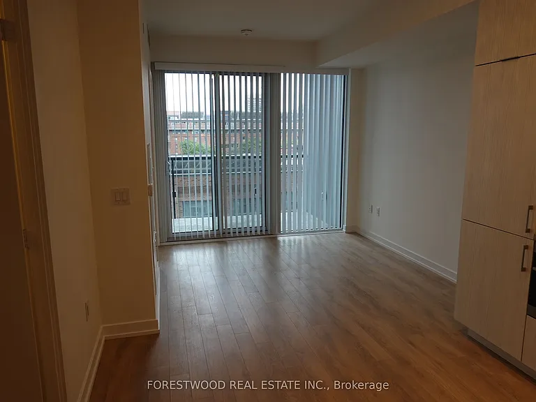158 Front St E #519 — Photo 9