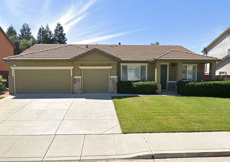 1st image of 3570 Lovebird Way