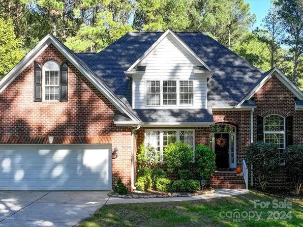 7200 Seagrass Cir, Denver, NC 28037