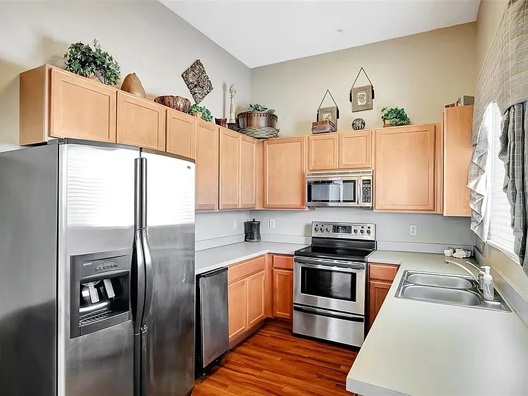 4802 51st St W #412 — Photo 35