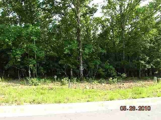 1st image of 3208 Village East Dr