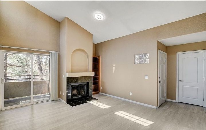 1st image of 3145 E Flamingo Rd APT 2096
