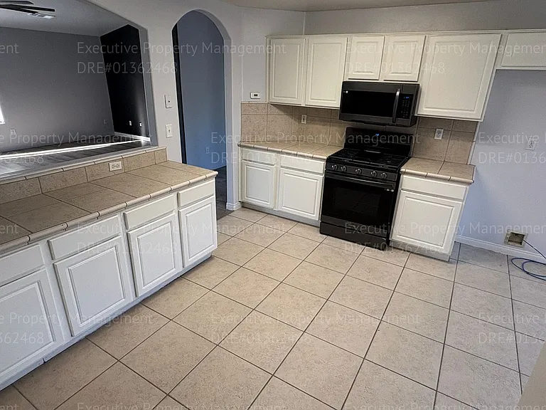 12108 Flat Iron Ct — Photo 39