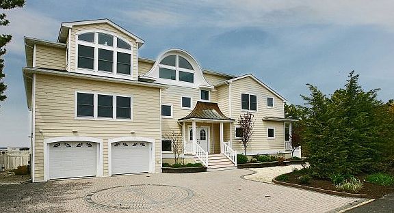 2nd image of 363 Dusty Miller Dr