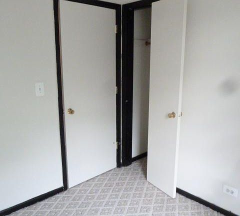 5th image of 3933 N Clarendon Ave APT 301