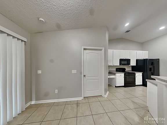 5th image of 2492 W Bentwater Dr