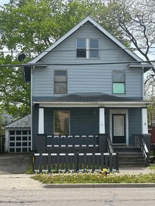906 E 1st St, Monroe, MI, 48161
