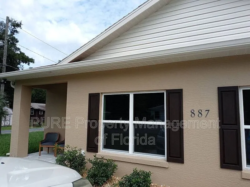 1 bed, 1.0 bath, $1,149 — Photo 3