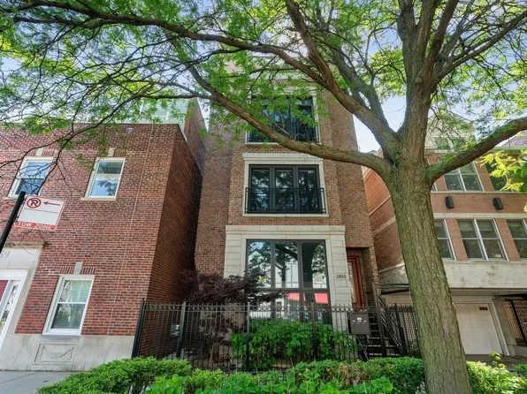 2855 N Southport Ave #3, Chicago, IL 60657
