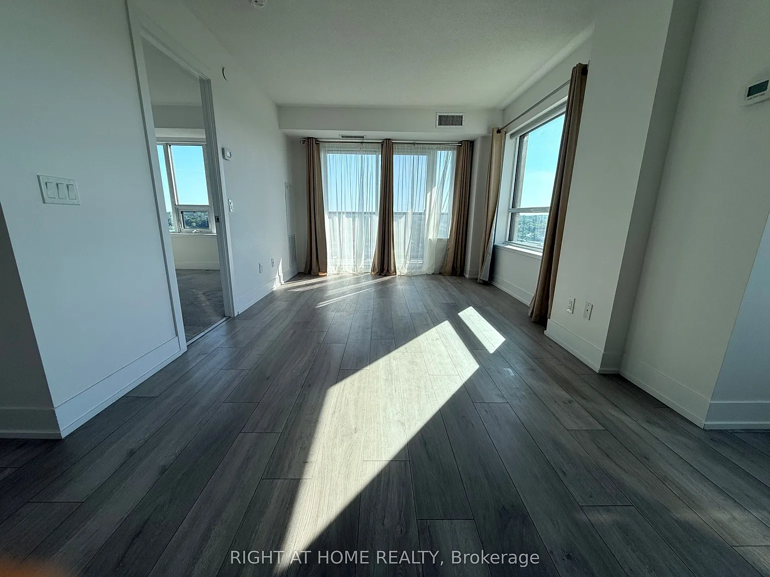 2 bed, $2,750 — Photo 2