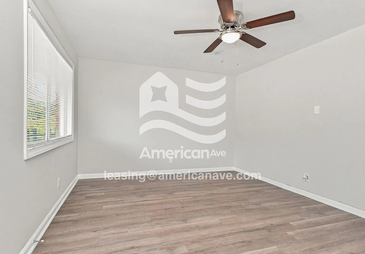 3 bed, 2.0 bath, 984 sqft, $1,235 — Photo 4