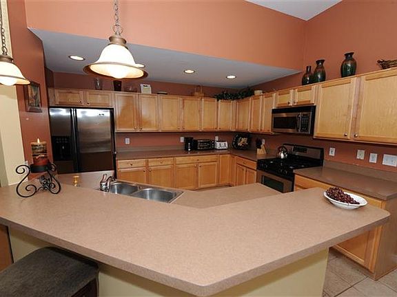 2nd image of 6463 Windrift Ct