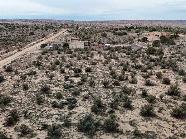 3905 Hanley Rd NE, Rio Rancho, NM 87144