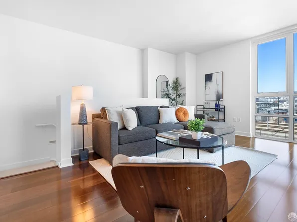 300 Berry St Unit 413, San Francisco, CA 94158