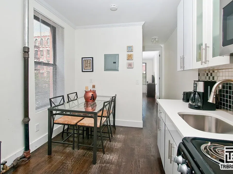 2123 2nd Ave #4B