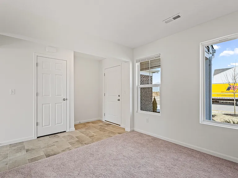 Quail Hollow Dr — Photo 15