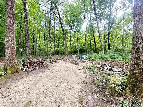 3rd image of W2430 Bent Tree Path
