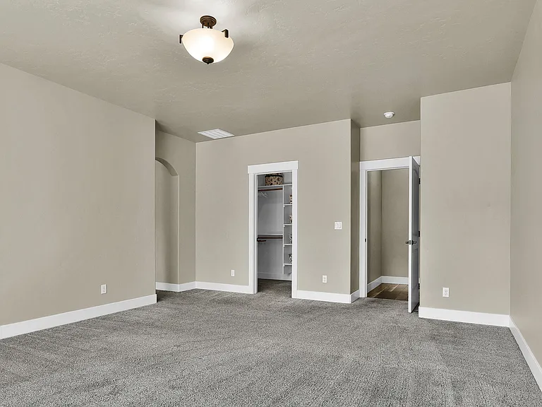 904 N Tullshire Way — Photo 14