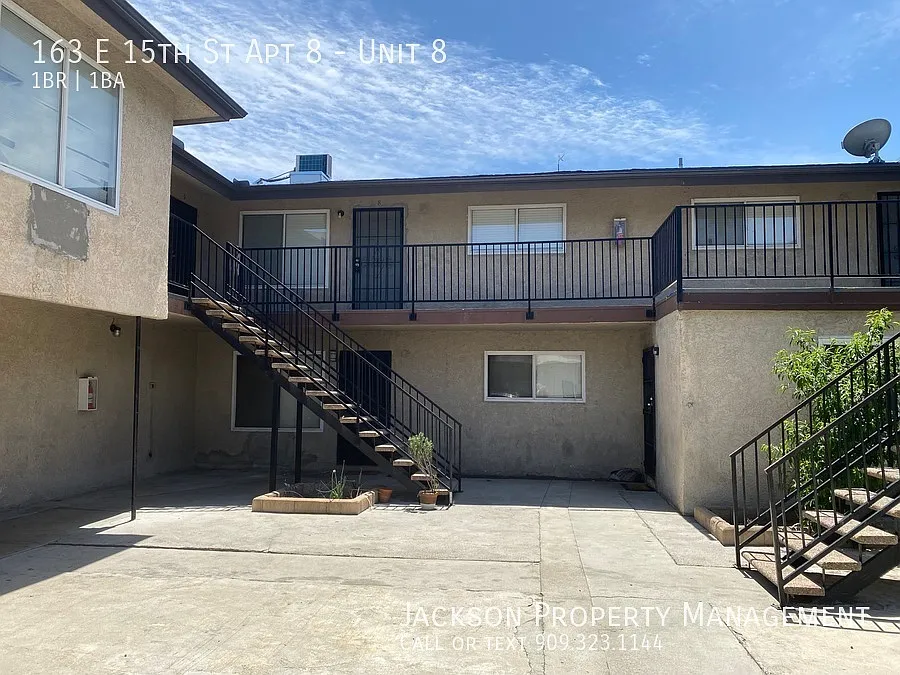 163 E 15th St #8