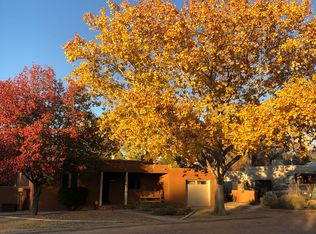 619 Charles Pl NW, Los Ranchos De Albuquerque, NM 87107