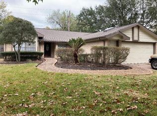 2439 Woodstream Blvd, Sugar Land, TX 77479