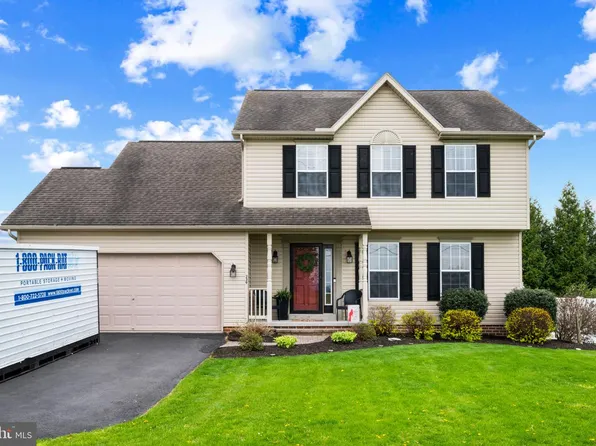 239 Race Horse Rd, Hanover, PA 17331