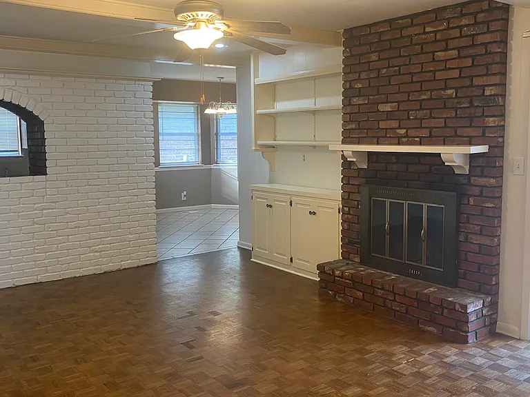 S 76th East Ave — Photo 5