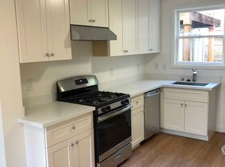 62 Oakwood St #A, San Francisco, CA 94110