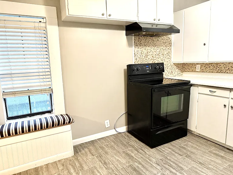 1010 C St NW — Photo 4