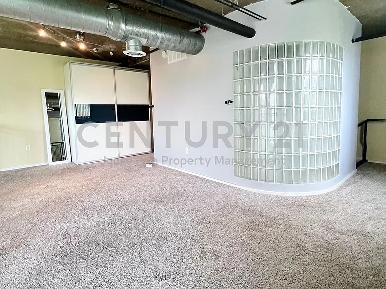 3110 Thomas Ave #340 — Photo 9