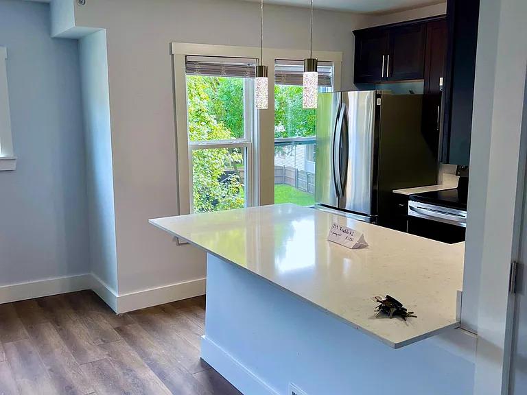 1007 Monroe Ave #2 — Photo 5