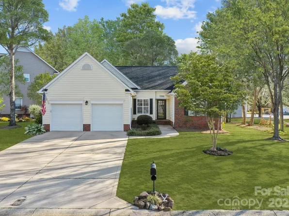 1336 Eisenhower Pl NW, Concord, NC 28027