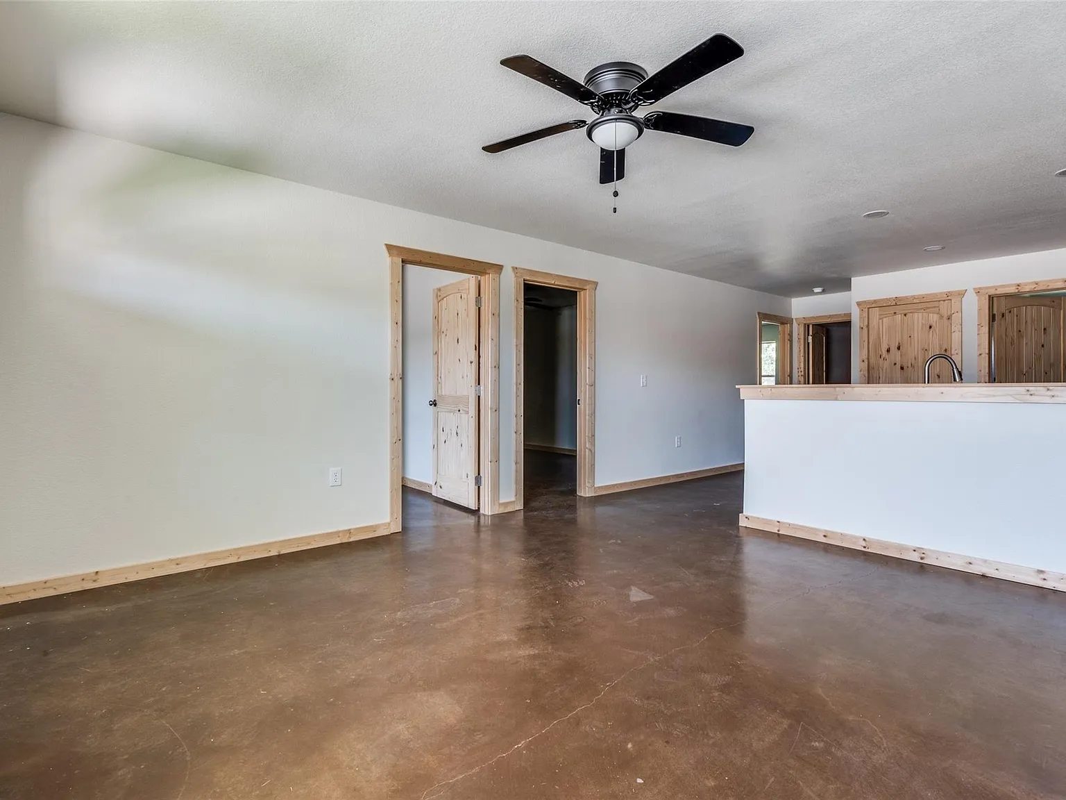 3 bed, 1244 sqft, $1,175 — Photo 4