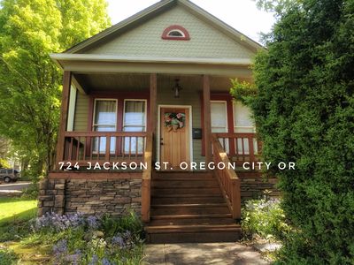 724 Jackson St, Oregon City, OR, 97045