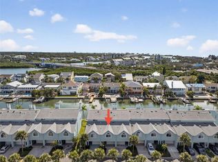 669 Garland Cir, Indian Rocks Beach, FL 33785