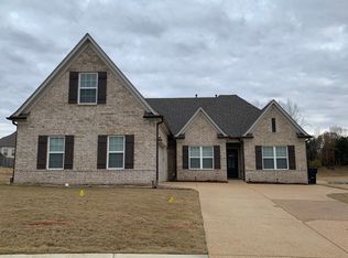 1076 Williamson Cv, Hernando, MS 38632