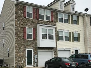 204 Rumbling Rock Rd, Hedgesville, WV 25427