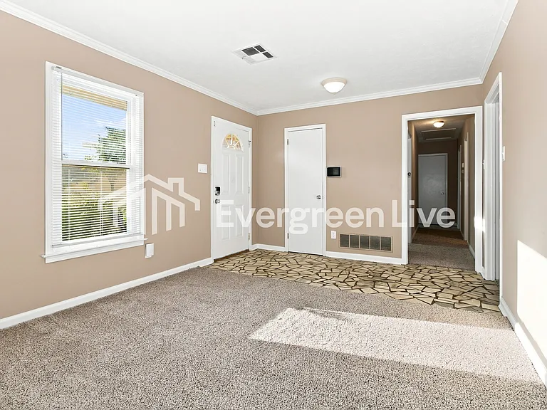 324 Carol Villa Dr — Photo 13