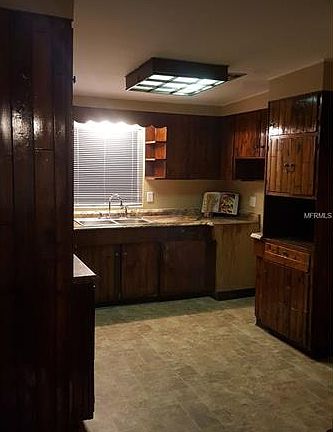 5th image of 521 Louise Dr