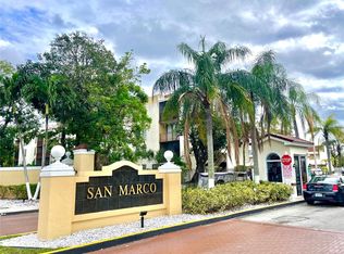 8850 Fontainebleau Blvd APT 404, Miami, FL 33172